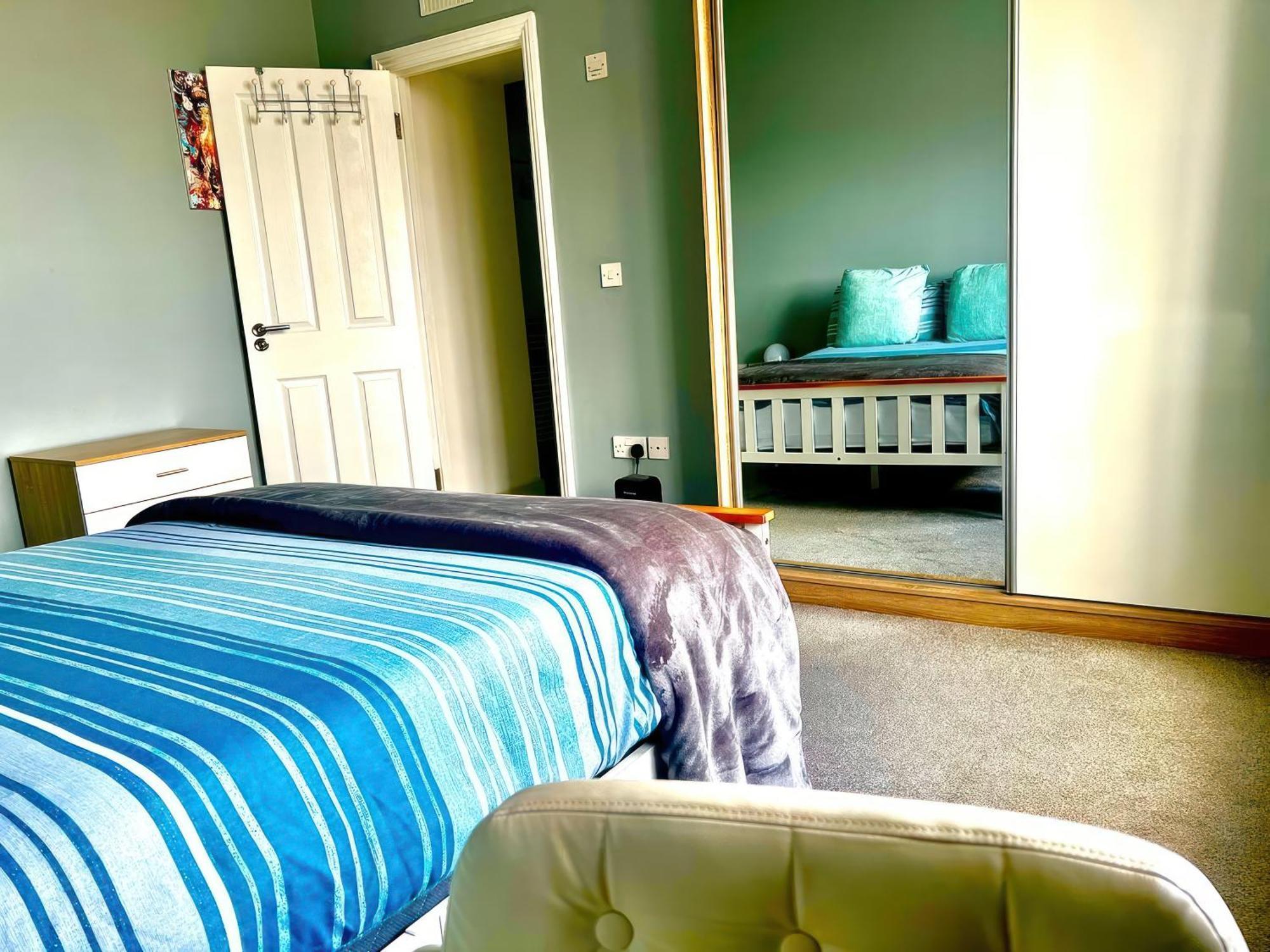 Lovely 2 Bed 2 Bath Flat With Free Parking Poole Ngoại thất bức ảnh